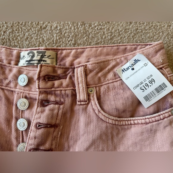 We the Free shorts and A&E crop top bundle - Picture 3 of 8